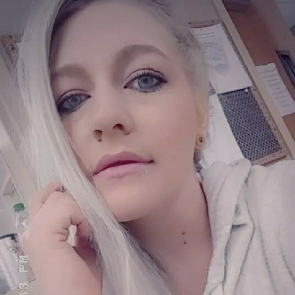 Meet your Posher, Brianna